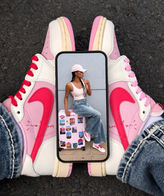 JORDAN 1 LOW X TRAVIS SCOTT ‘TROPICAL PINK’