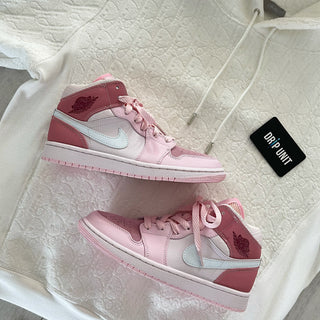 JORDAN 1 mid ‘DIGITAL PINK’