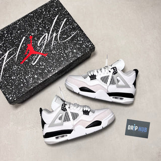 JORDAN 4 'MILITARY BLACK'