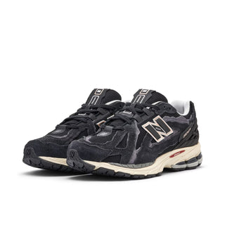 NEW BALANCE 2002R PROTECTION PACK ‘BLACK’