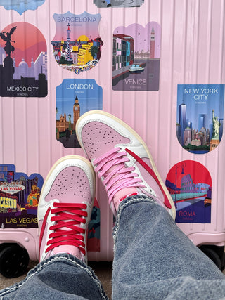 JORDAN 1 LOW X TRAVIS SCOTT ‘TROPICAL PINK’