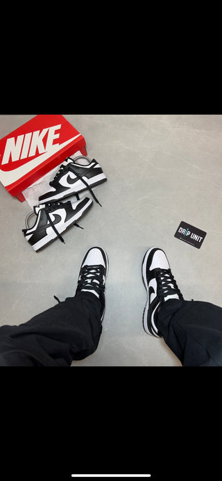 DUNK LOW ‘BLACK WHITE’