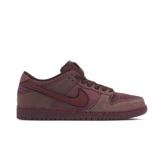 SB DUNK LOW CITY OF LOVE BURGUNDY CRUSH