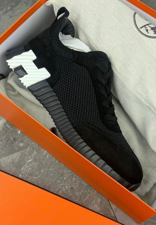HERMES BOUNCING SNEAKER BLACK/WHITE