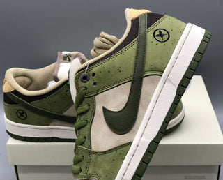 SB DUNK LOW ‘YUTO HORIGOME ASPARAGUS’