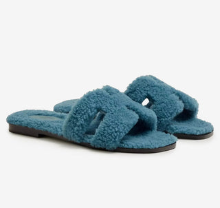 HERMES SHEARLING ORAN SANDALS ‘BLUE’