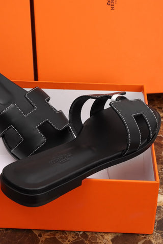 HERMES ORAN SANDALS ‘BLACK/WHITE’